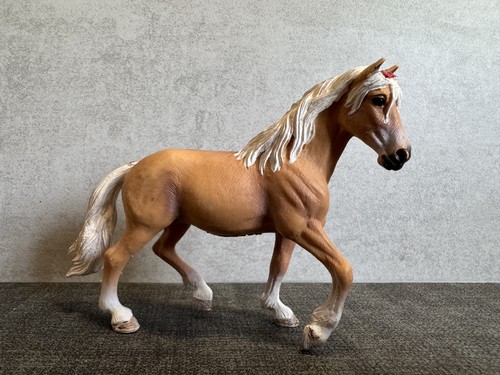 Schleich 13950 haflinger mare - schleich,