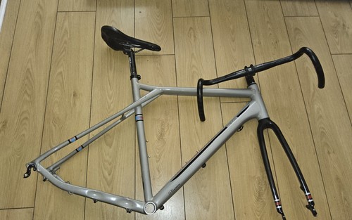 Grade gravel bike frame - gt,