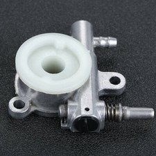 Chainsaw Oil Pump & Worm Drive