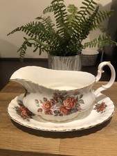 Royal Albert Gravy Boat &