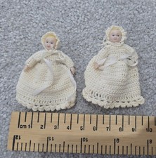 Vintage Miniature Dolls House