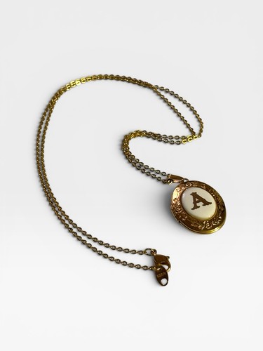 Vintage avon necklace - avon, w