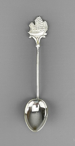 Vintage silver metal chinese - silver,
