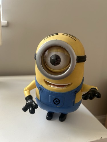 Despicable talking stuart - me,
