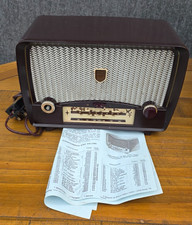 VINTAGE BAKELITE ULTRA