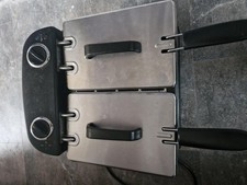 Double deep fat fryer - 2 separate cooking areas