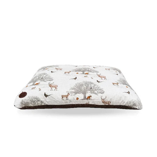 Snug cosy pets - pets, woodland
