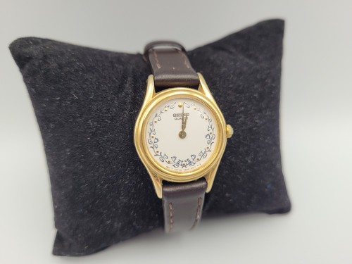 Seiko ladies watch small - watch, face
