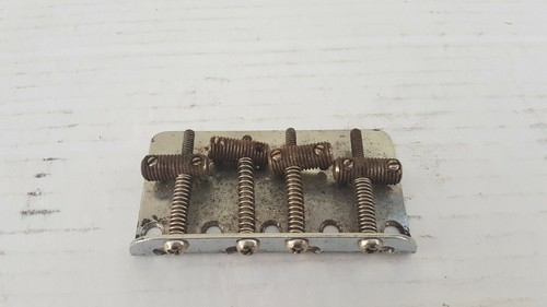 1963 fender jazz bass bridge - fender,