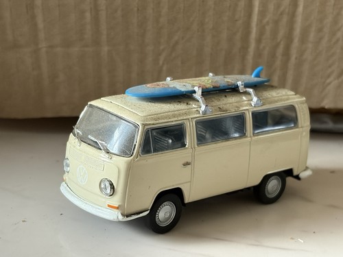 Welly 1972 volkswagen bus - 1972, t2