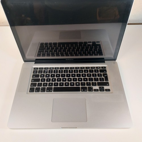 Macbook pro model a1286 - pro,