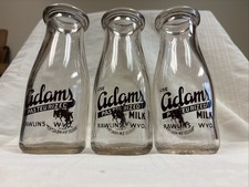 3 Vintage Third Quart Milk