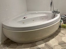 Jacuzzi Bath Tub with Pump and