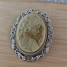 Big Portrait cameo Brooch Pin
