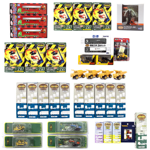 Various brands scale large - 'n',
