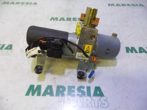 Hood pump renault - pump,