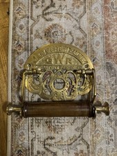 Victorian Style Toilet Roll