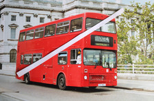 LONDON TRANSPORT / METROLINE MCW METROBUS M1153 - B153WUL