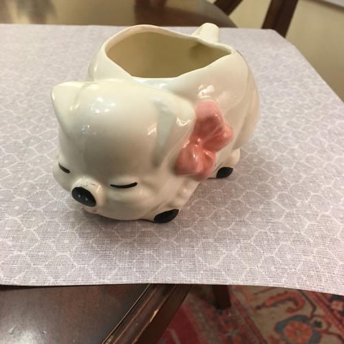 Vintage sleeping pig planter - ,