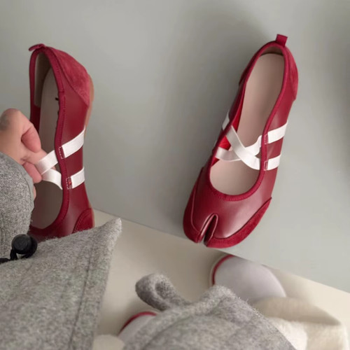 Black silver red ballet flats - ballet,