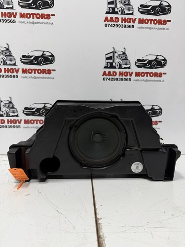 Audi f5 subwoofer - b9,