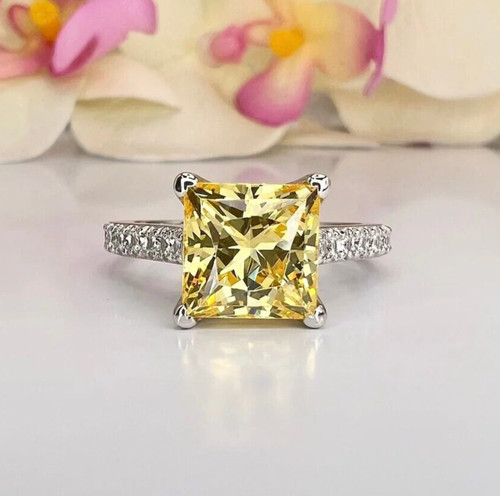 5ct princess cut canary - 2.5ct,