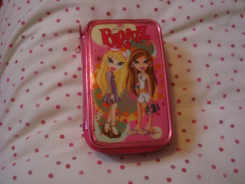 Bratz pencil case pencils - bratz,