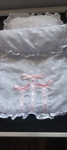 Hand made embroidery - , anglaise
