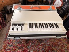Mellotron 4000D White c/w