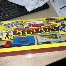 Lledo The Classic Circus Collection 3 MODELS  - Boxed CR1003