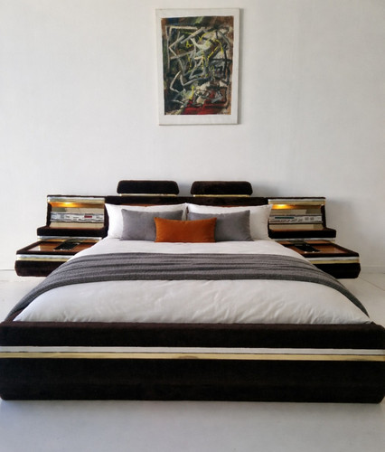 Vintage 1970s space - vintage,