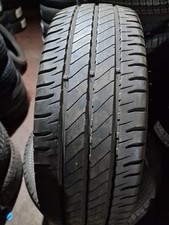 205/65R16C(107/105T) Michelin