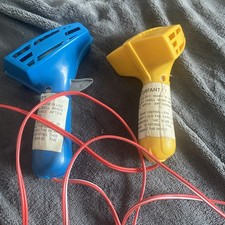 Scalextric controllers pair - pair, in