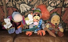 Disney Store Beanie x3 knights