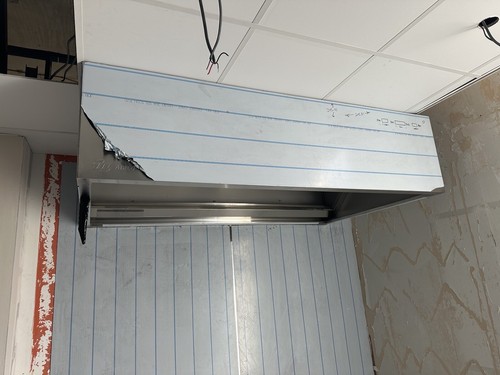 Brand new box wall type - new,