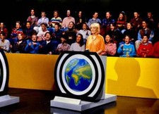 Dutch presenter gallyon - dutch,