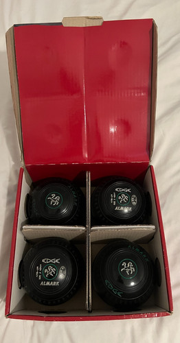 Lawn bowls size - size,