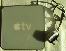 Apple TV (1st Gen)  Media Streamer - A1218 with Crystal HD video decoder