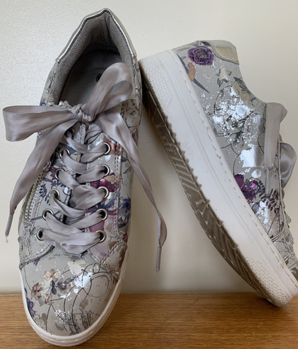 Ladies pavers silver - ladies, floral