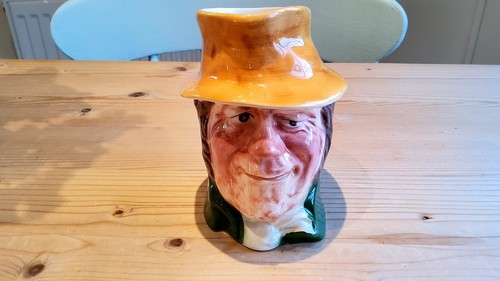 Charles dickens toby - toby, jug