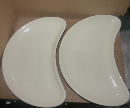 Cream petal crescent shaped - cream,