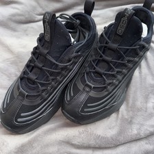 Genuine Nike Air Max ZM950 Black Boys / Men Trainers Black and Red RARE COLOURS