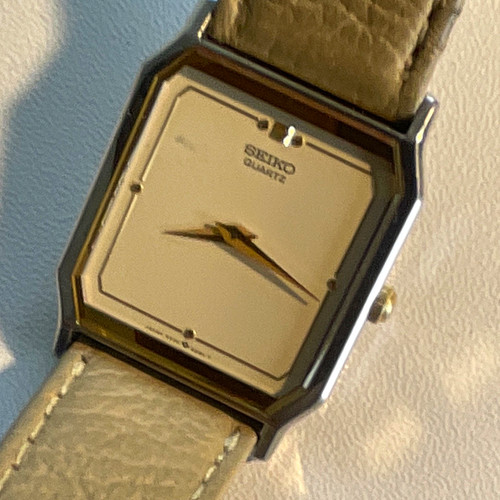 Vintage seiko women quartz - vintage, women’s
