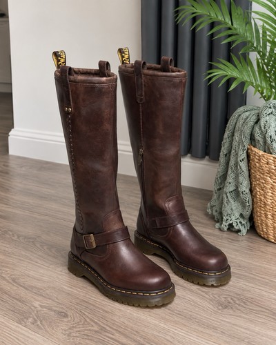 Martens brown leather - dr.,