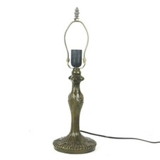 Medium Tiffany-Style Table