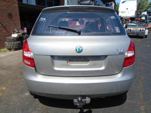 Skoda fabia mk2 2x - 11,