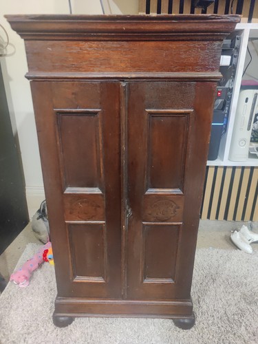 Vintage wooden cuban humidor - cuban,