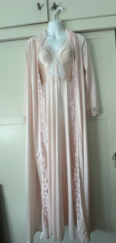 Vintage olga pink lace - olga,
