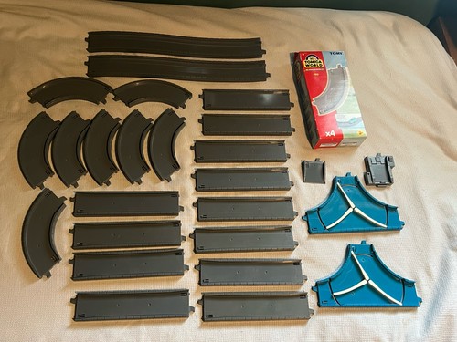 Approx trackmaster tomy - 30,