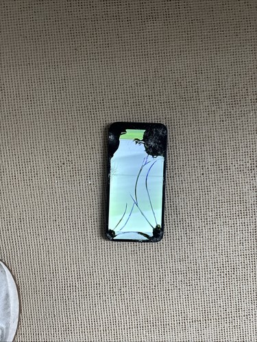 Iphone black 64gb damaged - iphone,